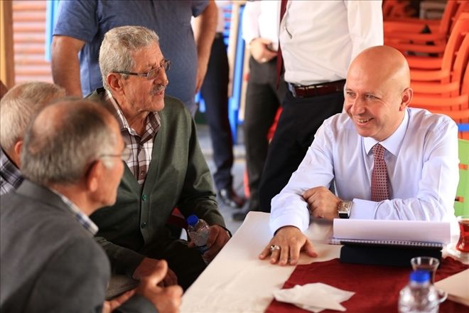 Başkan Çolakbayrakdar muhtarlarla buluştu
