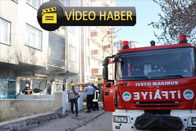 Dükkan alev alev yandı, çocukları işçiler kurtardı