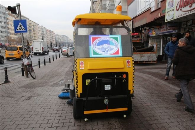 Melikgazi´de elektrikli süpürge taksi hizmete girdi 