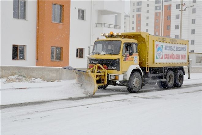 52 yol ulaşıma açılırken 178 yolda çalışmalar devam ediyor 