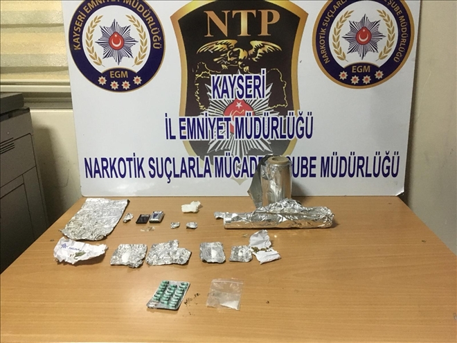 Uyuşturucu ticareti yapanlara gözaltı 