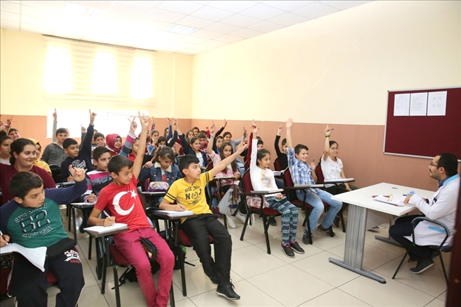 Melikgazi Belediyesi Çocuk Meclisi kayıtları devam ediyor 