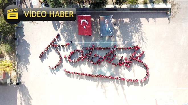 Lise öğrencileri Ata´nın imzasını attı 