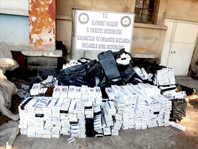 3 bin 720 paket kaçak sigara ele geçirildi 