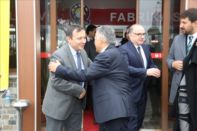 Başkan Büyükkılıç, rektörler ile bir arada 