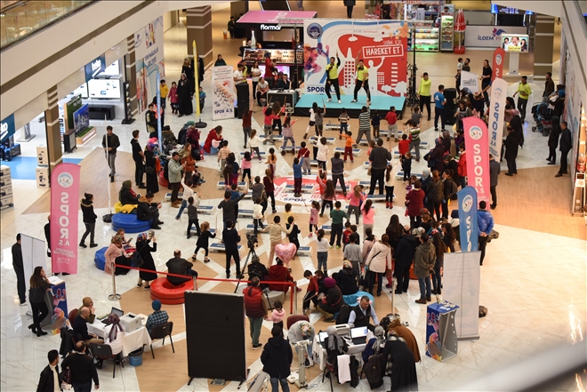 İldem Park Alışveriş Merkezi´nde Binlerce Aile Sporla Buluşuyor 
