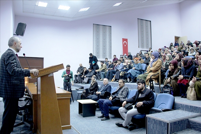İlahiyat Fakültesinde Yemen Konferansı 