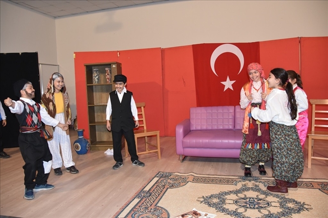 Kocasinan belediyesi genç tiyatrocuları keşfediyor 