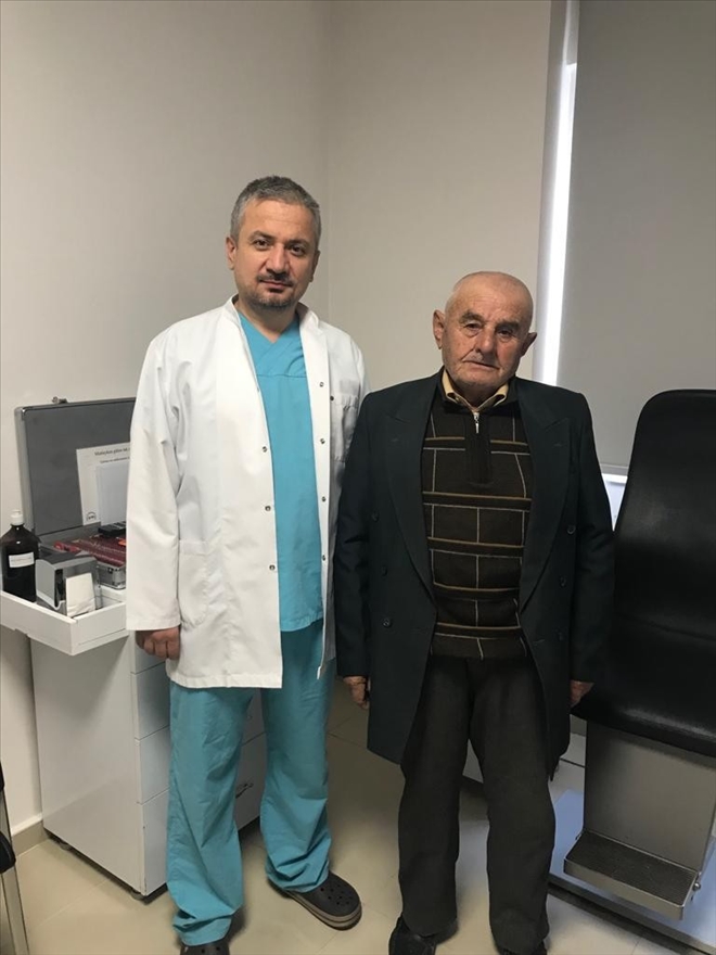 Kayseri´de ilk kez göz tansiyonunu dikişsiz ameliyatla tedavi edildi