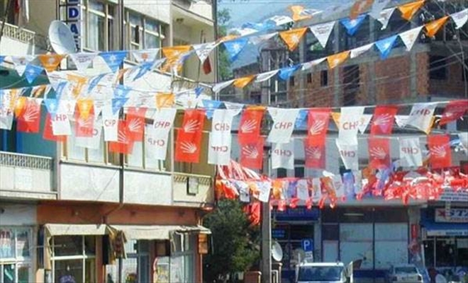 BAYRAK VE AFİŞ OLMAYACAK