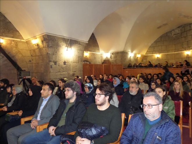 Yazarlık okuluna büyük ilgi 