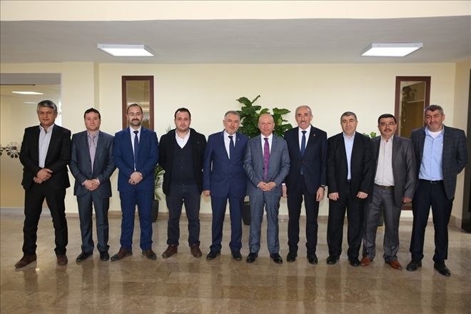 Çolakbayrakdar, ?Her zaman esnafımızın yanındayız? 