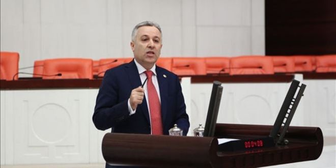 ARIK OTİZMLİ MURAT´IN DRAMINI MECLİSE TAŞIDI