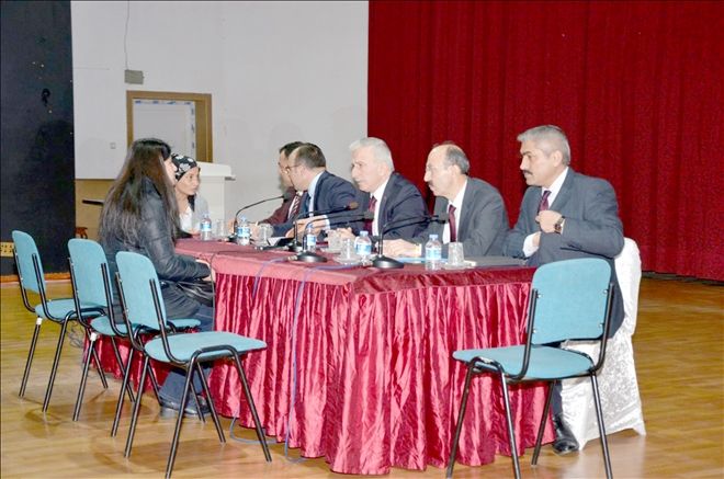 Vali Kamçı Vatandaşların Sorunlarını Dinledi