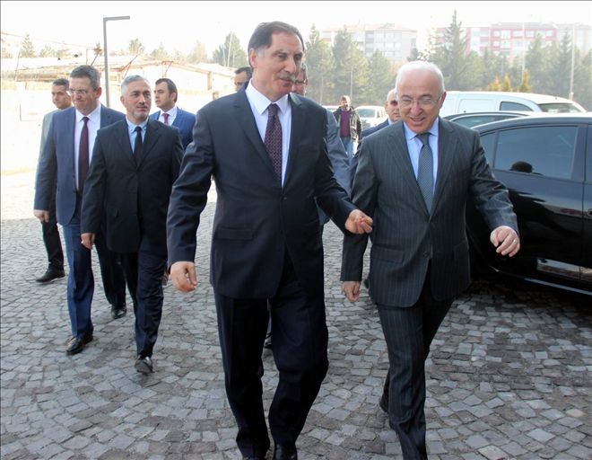 Kamu Başdenetçisi Malkoç KTO´yu ziyaret etti 