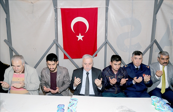 Vali Kamçı Şehit Piyade Teğmen Muhammet Kır´ın Mevlidine Katıldı 