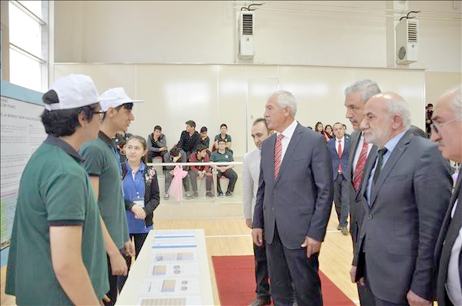 TÜBİTAK 4006 Sergisi açıldı 