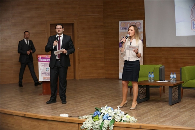 Melikgazi´nin Anne Biliyor musun seminerine büyük ilgi 
