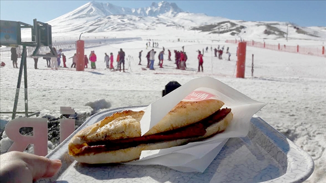 Sucuk ekmek yeme yarışması, Erciyes´te eğlenceye davetiye çıkaracak 