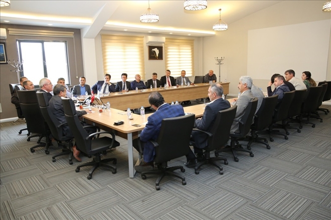 Melikgazi müdürleri resmi yazışma ve arşivleme seminerinde 