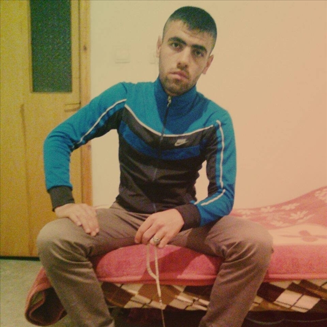 24 yaşındaki genç çatı katında intihar etti 