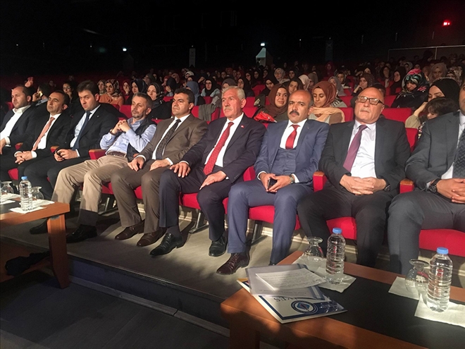 İmam Hatip Okulları Kültür ve Sanat Gecesi Etkinliği Yapıldı 