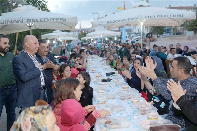 İftar bereketi Erkilet Mehmet Akif Ersoy Mahallesi´nde yaşandı 