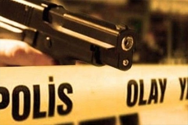 Silahlı kavga: 1 ölü, 3 yaralı 