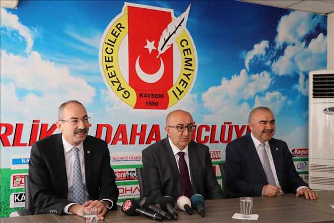 Gülsoy: ?Türkiye´nin üzerine oynanan oyunlar seçimden sonra bitecek? 
