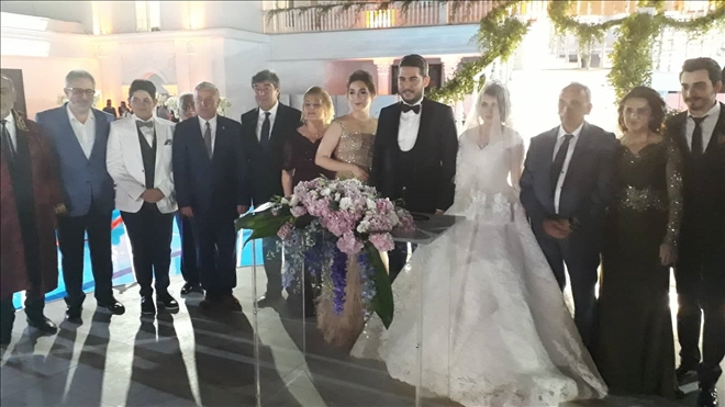 ATAŞ VE DEVECİ AİLELERİ´NİN MUTLU GÜNÜ