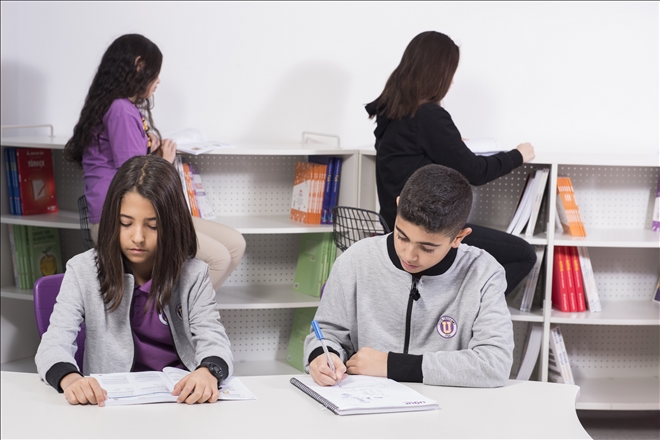 ?UĞUR LGS TERCİH OFİSLERİ? İLE ÖĞRENCİLERE KARİYER DESTEĞİ