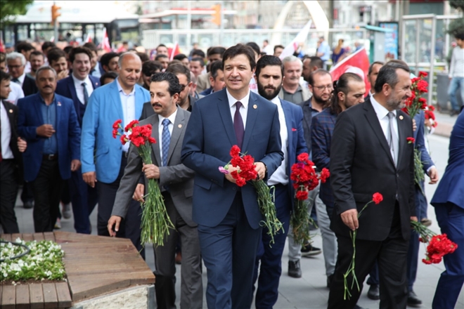 Saadet Adayları Sevgi İçin Yürüdüler