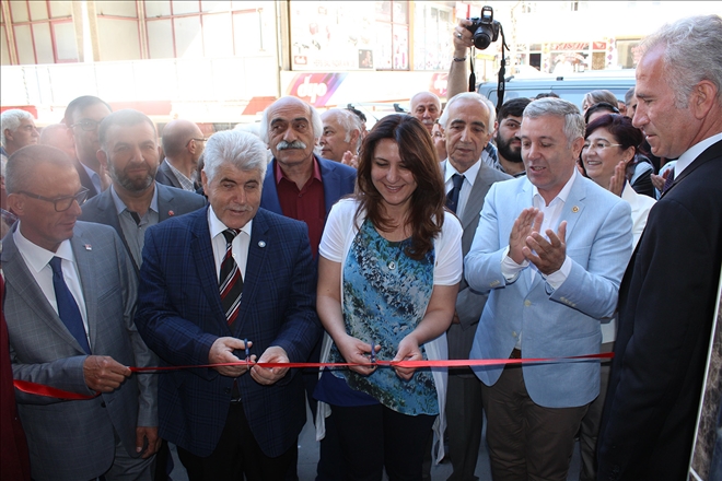 ÇETİN ARIK SERVİSCİ ESNAFININ SORUNLARINI DİNLEDİ