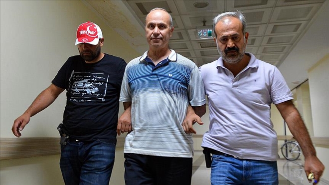 SÖZDE KOMUTANA MÜEBBET HAPİS