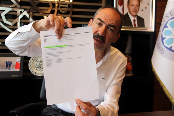 HEYKELİN KALDIRILMASINI ESNAF İSTEMİŞ!