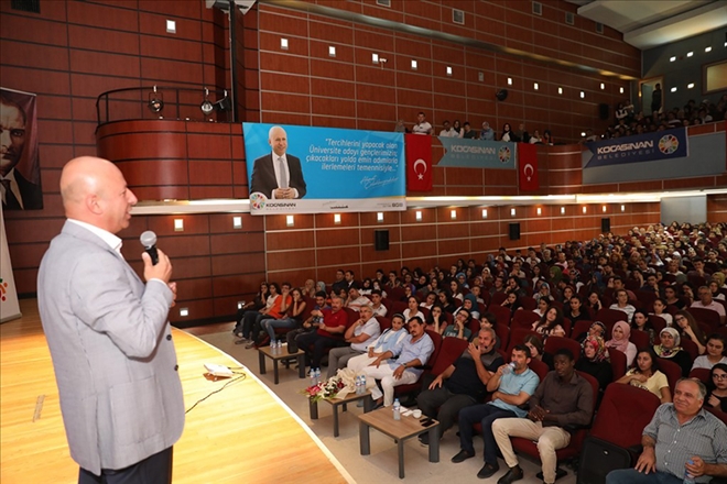 Başkan Çolakbayrakdar, ?Öğrencilerimize Rehberlik Edeceğiz? 