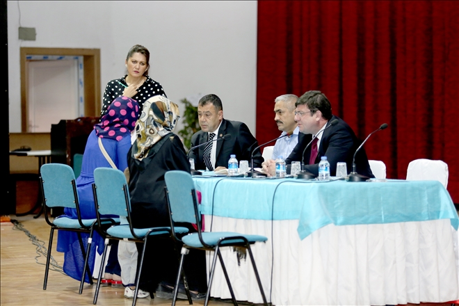 Vali Vekili Anlar halkın sorunlarını dinledi 