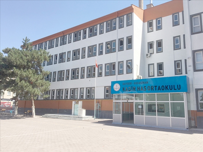 Kadir Has Ortaokulu LGS´de özel okulları geride bıraktı 
