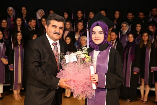 Başkan Memduh Büyükkılıç Genç Diş Hekimlerine başarılar diledi 