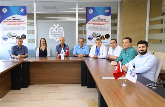 ERÜ Hastanelerinde Prostat Biyopsi Kursu düzenledi 