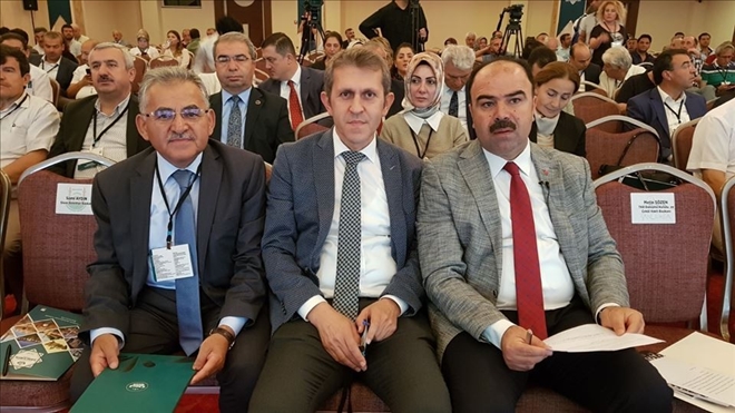 Başkan Büyükkılıç Tarihi Kentler Birliği toplantısında 