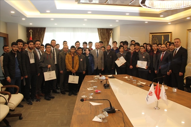 Büyükşehir Belediyesi gençleri yetiştiriyor