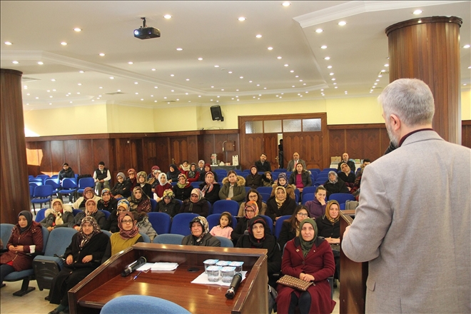 İl Müftülüğü´den Umre semineri 