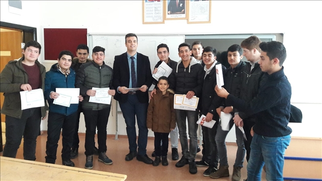 Kayseri OSB Teknik Koleji´nde karneler verildi 