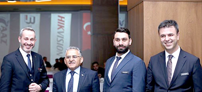 2019 Kayseri Teknoloji Zirvesinde ?Akıllı Şehir? Konuşuldu