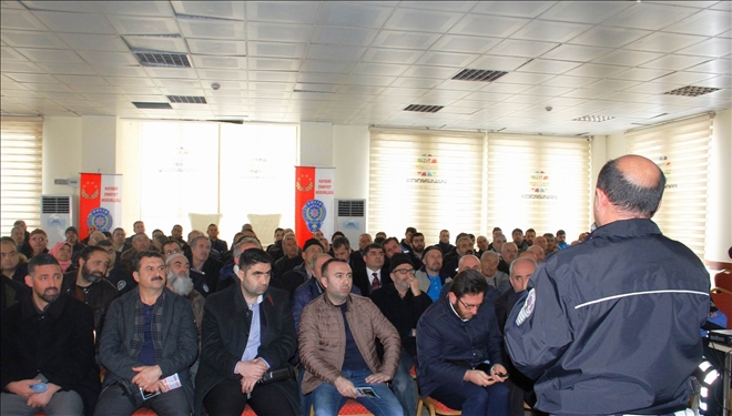 Mahallelerde huzur toplantıları yapılıyor 