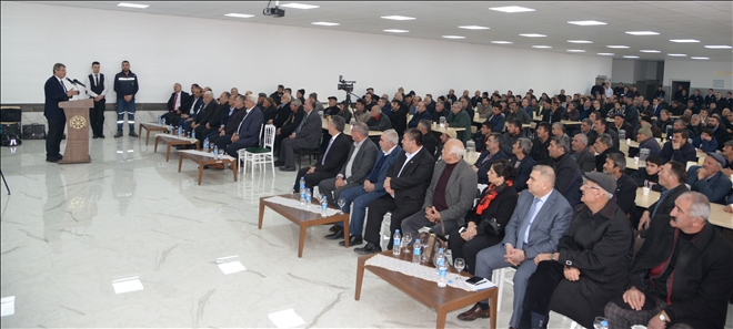 Kayseri Şeker Turhal´da Çiftçi Eğitim Semineri düzenliyor 