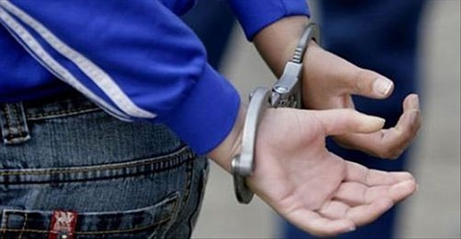 Uyuşturucu operasyonlarında 3 gözaltı 