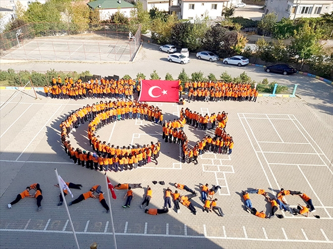 Öğrencilerden Mehmetçiğe büyük destek 