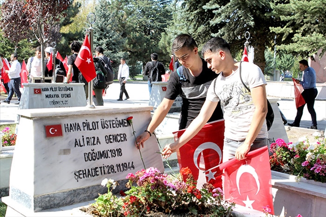 Genç KAYMEK´ten Mehmetçiğe selam 